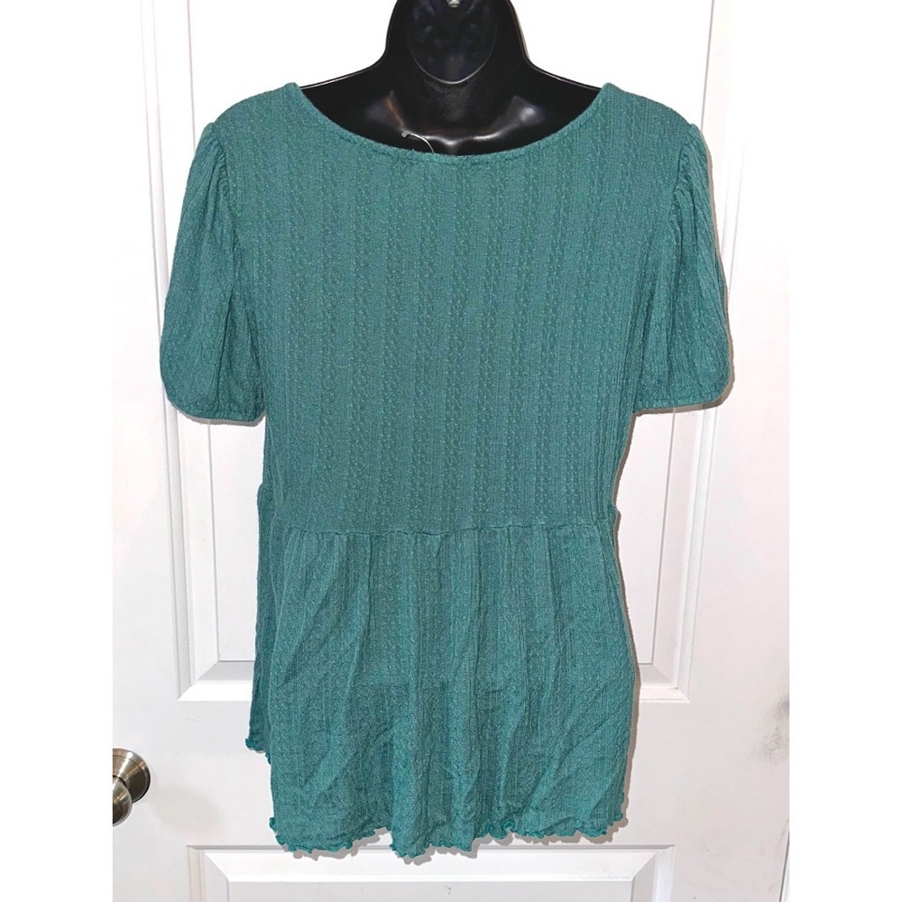 Maurice’s blue short sleeve top - Picture 3 of 4